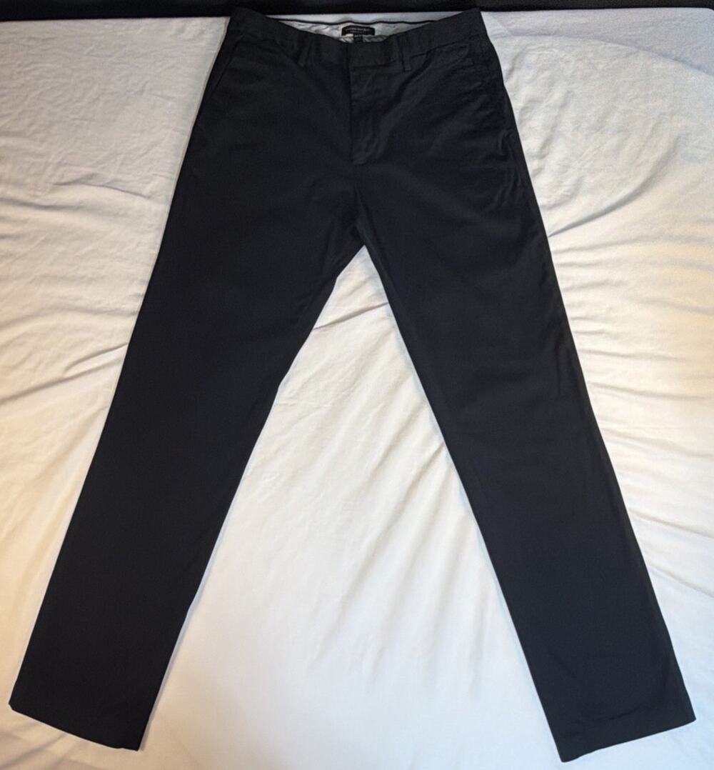 Men’s Banana Republic Aiden Slim Fit Pants - Size 34/36 Black